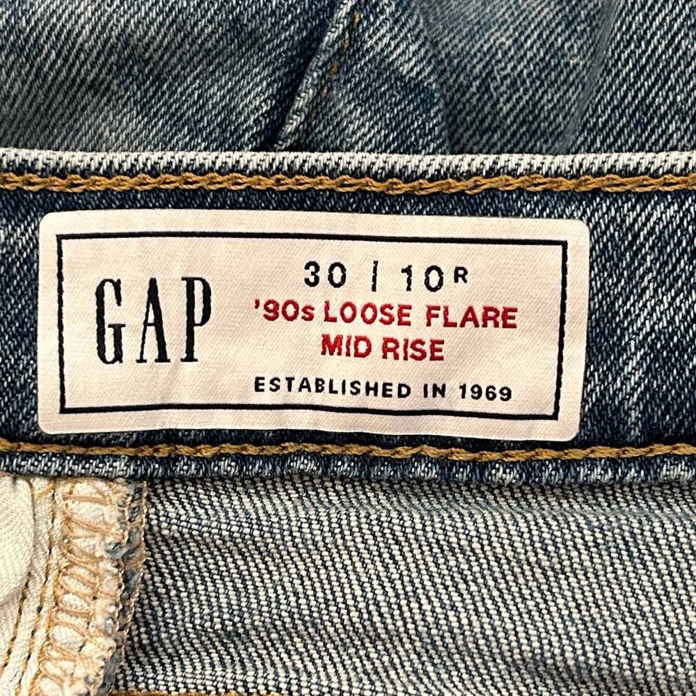 GAP Loose Fit Mid Rise Destructed Flare Light Blue Jeans. 10/30 - Picture 6 of 7